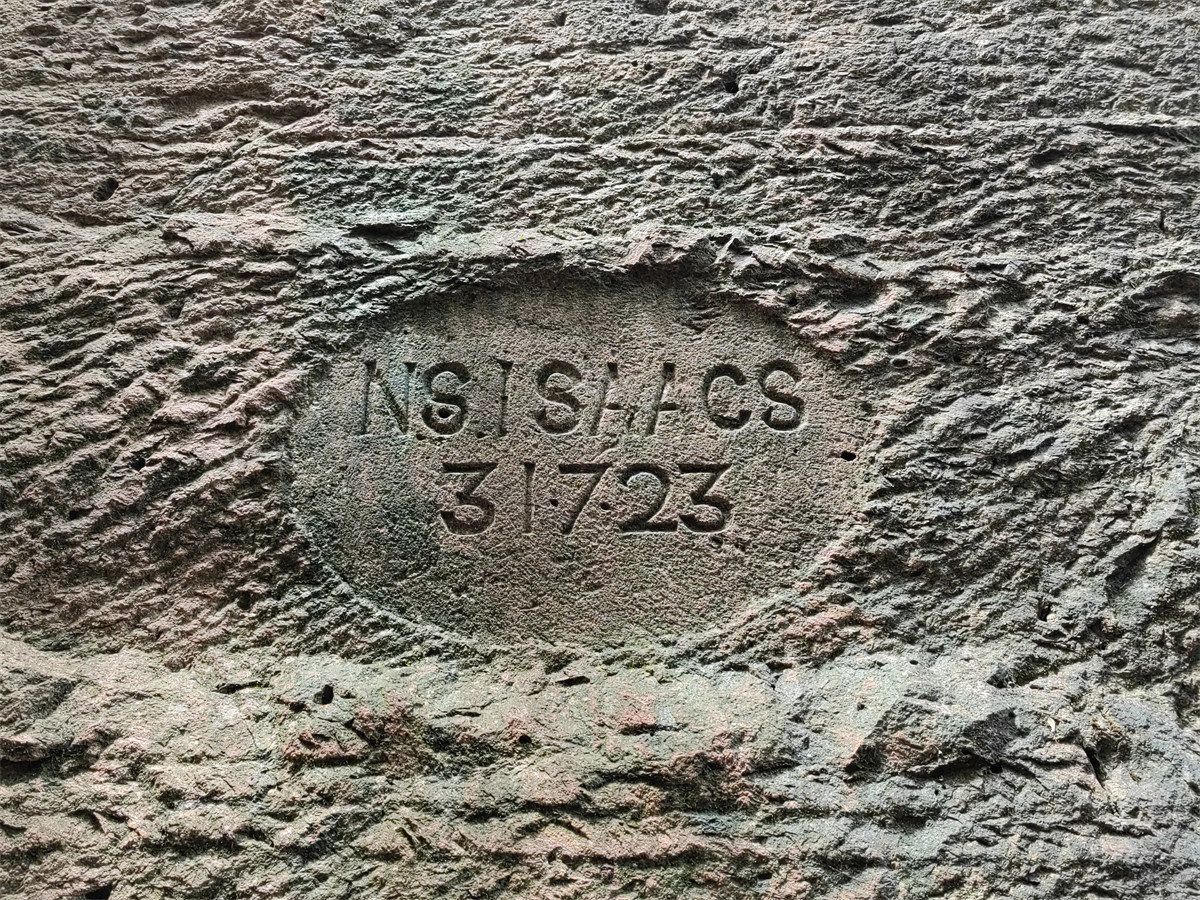 N.S.ISAACS2