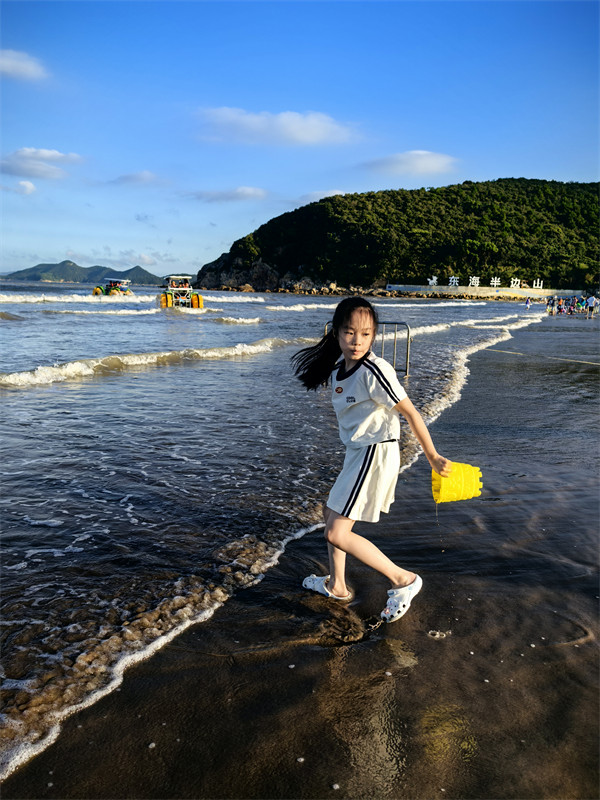 桃子在海边1