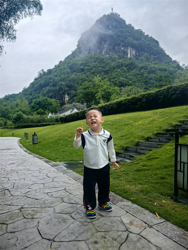 叮当在阳朔悦榕庄